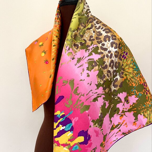 Salvatore Ferragamo Scarf Leopard in Flower Garden Pink Multicolor Scarf - Picture 8 of 16